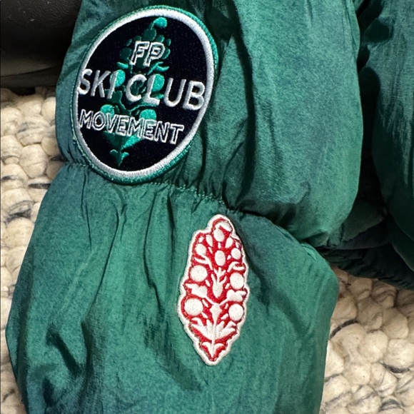 FLASH SALE Free people Green Puffer Jacket - Picture 2 of 8